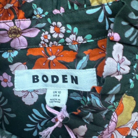 Boden Helena Cotton Top Forest, Flourishing Garden - Picture 4 of 6